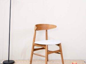 The Andanni Limited NALIMND Dining Chair in Brown and White color made of Rubberwood